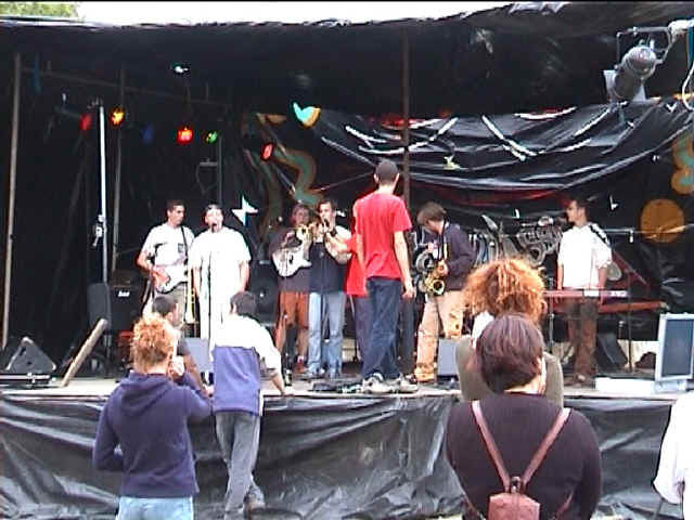 l'avant scène l'avant scène