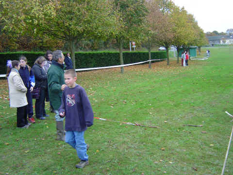 Jean Lizé accueille les coureurs Jean Lizé accueille les coureurs