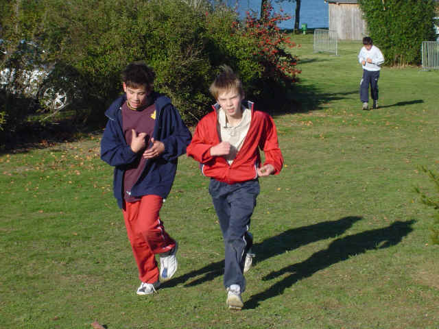 Les garçons du collège Les garçons du collège