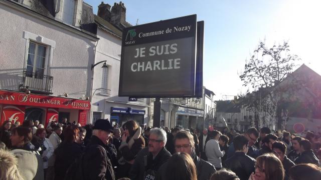 Je suis Charlie à Nozay Je suis Charlie à Nozay