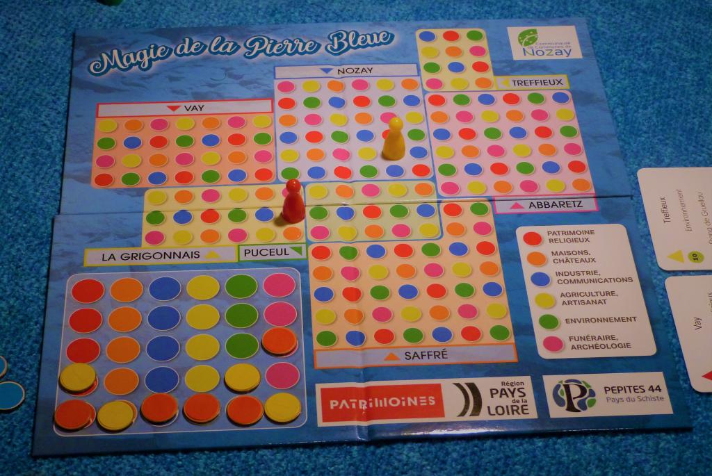Jeu de société sur le Pays de la Pierre bleue Jeu de société sur le Pays de la Pierre bleue